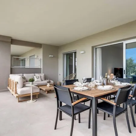 Lägenhet 2br Sunny Golf Apt. Tuin Met Golfbaan Uitzicht